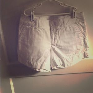 White Lilly Pulitzer the Callahan shorts